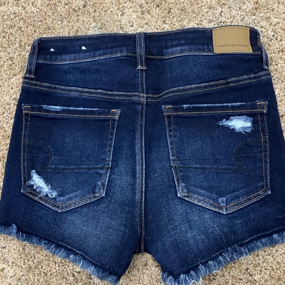 American Eagle Dark-washed Jean Shorts - Picture 4 of 4